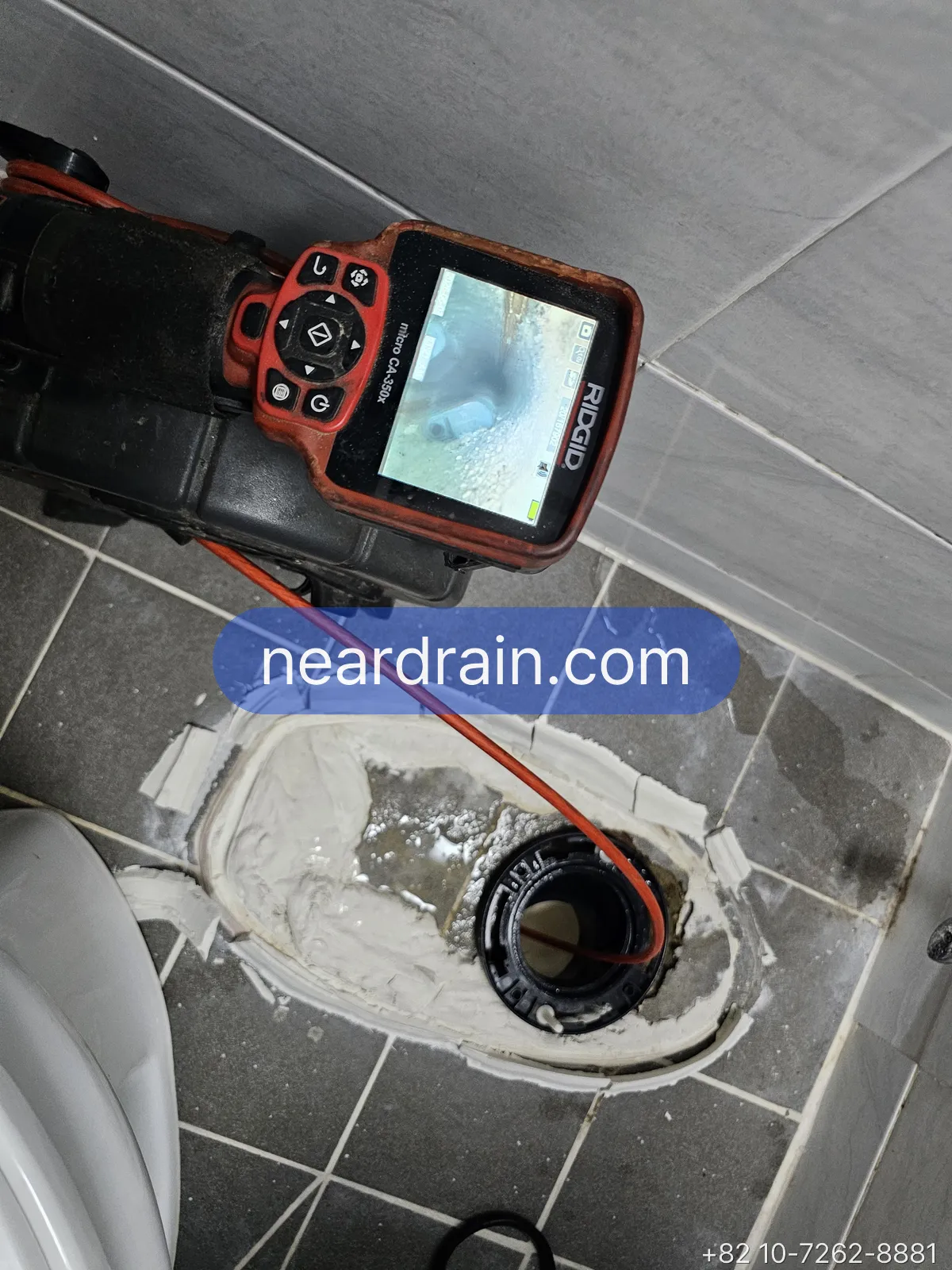 Toilet reset — new seal at the floor flange
